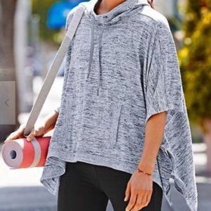ATHLETA Techie Sweat Blissful Poncho Pullover Gray Heather Hoodie/Poncho